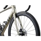 Giant Defy Advanced SL 1 országúti versenyzésre