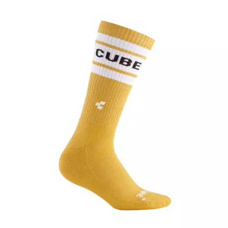 Cube After Race High Cut zokni