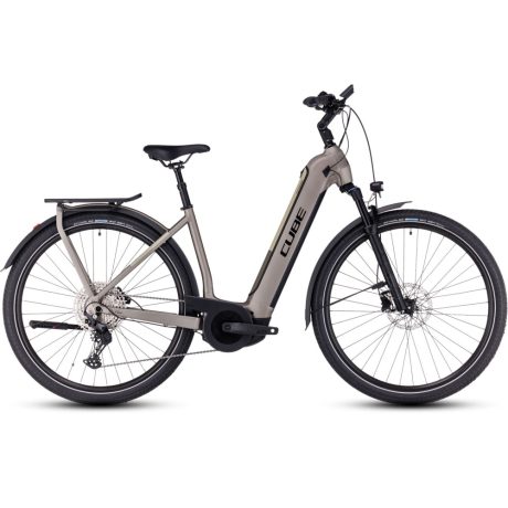 Cube Kathmandu Hybrid Pro 750 alacsony vázas túratrekking e-bike