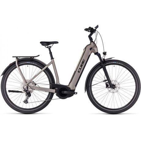 Cube Kathmandu Hybrid Pro 625 alacsony vázas túratrekking e-bike