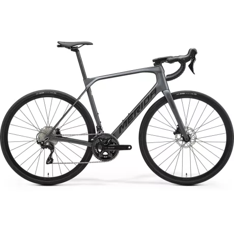 Merida Scultura Endurance 4000 II3 országúti kerékpár - SELYEM SÖTÉTEZÜST(FEKETE)
