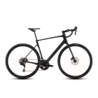 Cube Attain C:62 Race blackline országúti kerékpár