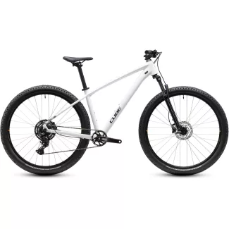   Cube Aim ONE MTB 27.5" kerékpár metallicwhite'n'black